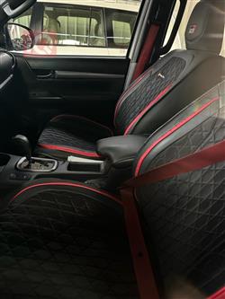 تويوتا هايلوكس